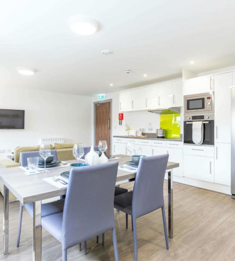 Vibrant Rooms For Students Only, Leeds - Sk לידס מראה חיצוני תמונה