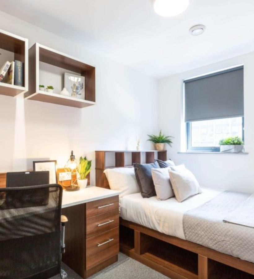 Vibrant Rooms For Students Only, Leeds - Sk לידס מראה חיצוני תמונה